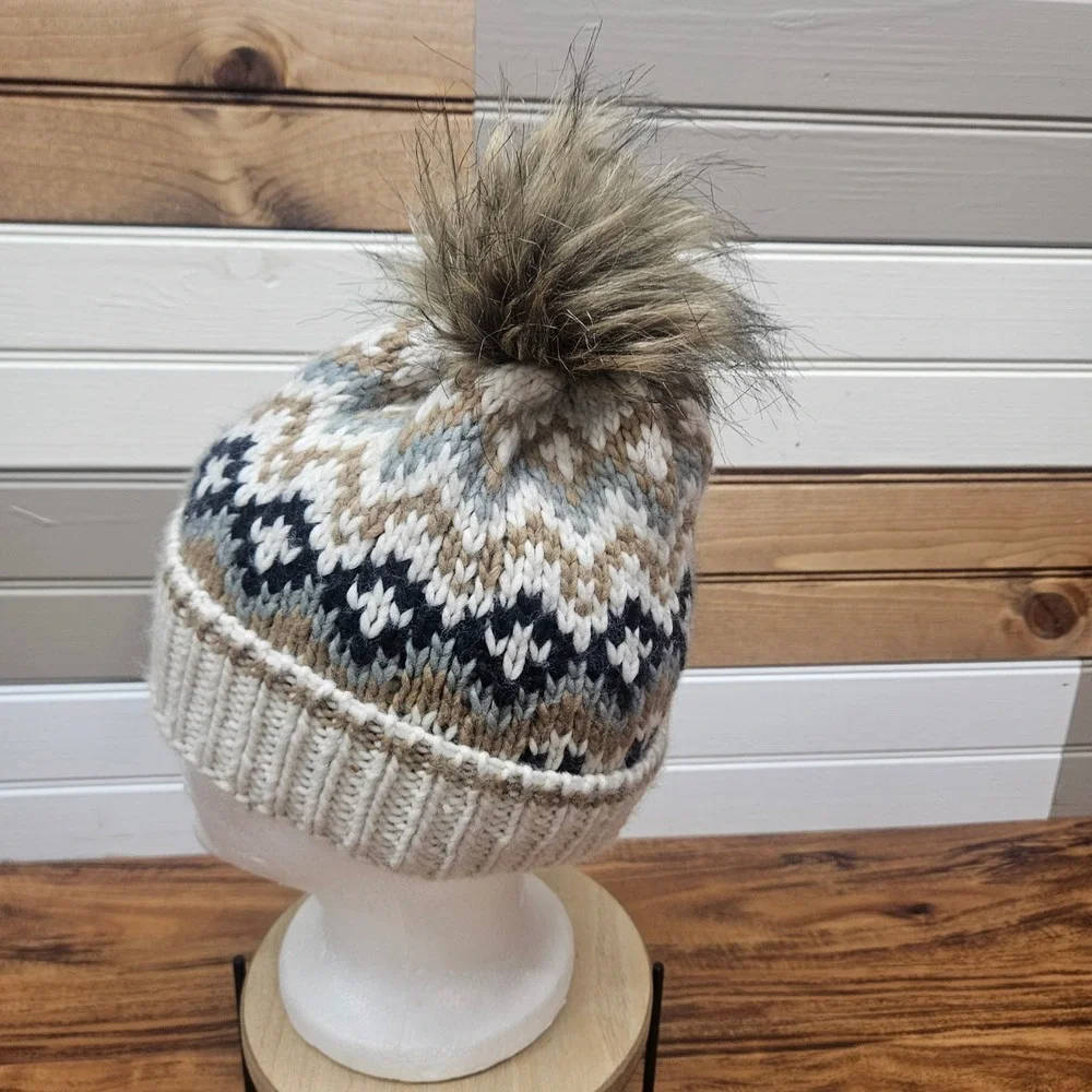 Abercrombie & Fitch Fair Isle Knit Beanie Faux Fur Pom Pom Hat Multi Color